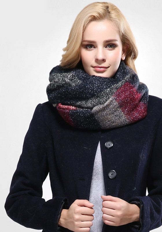 Long Plaid Scarf Long Plaid Scarf