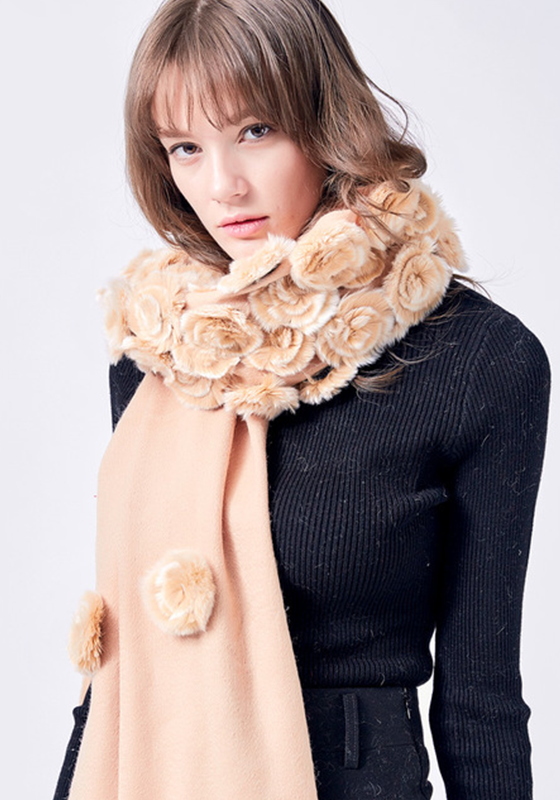 Real Fur Flower Scarf Real Fur Flower Scarf