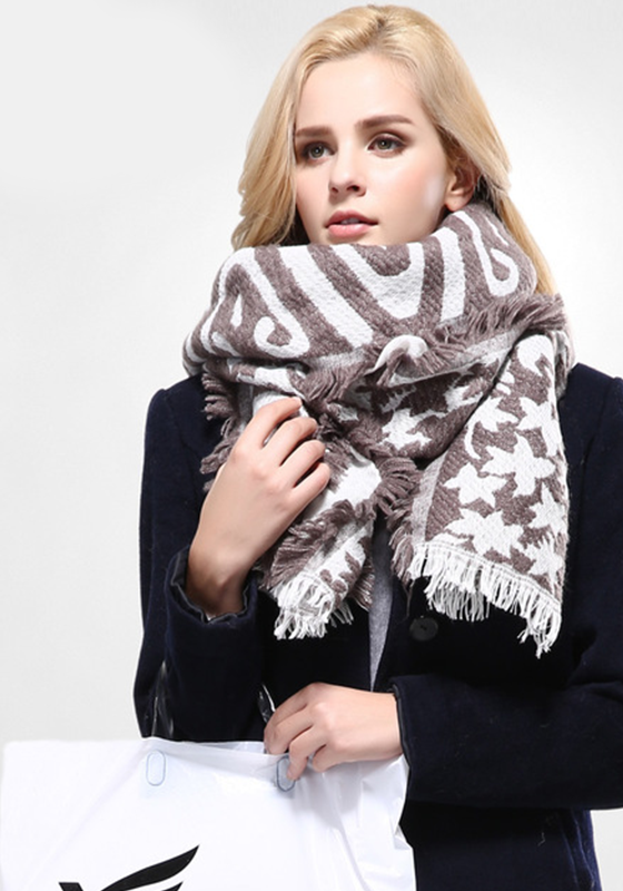 Cozy Tartan Scarf Cozy Tartan Scarf