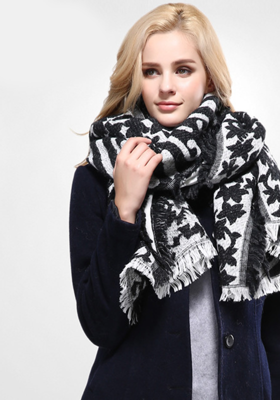 Cozy Tartan Scarf Cozy Tartan Scarf
