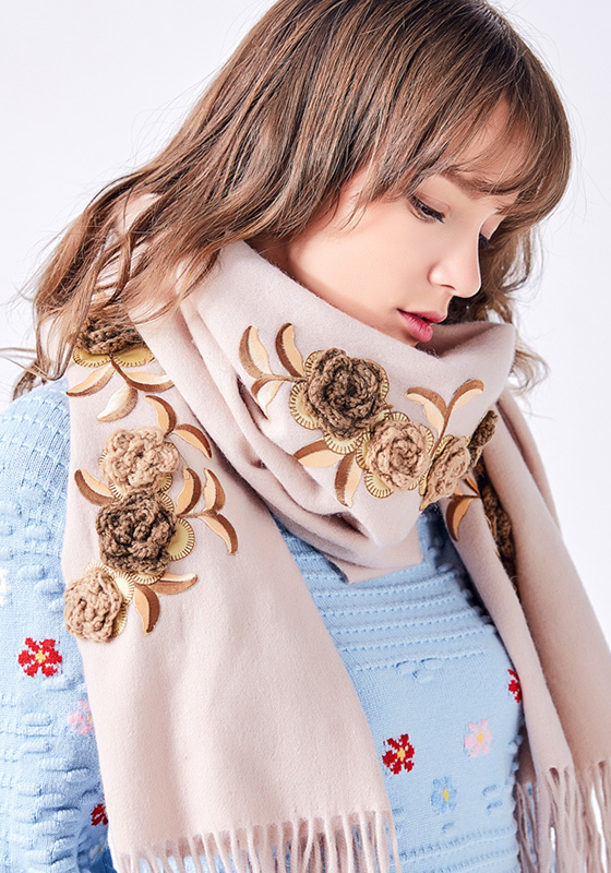 Embroidery Wool Scarf Embroidery Wool Scarf