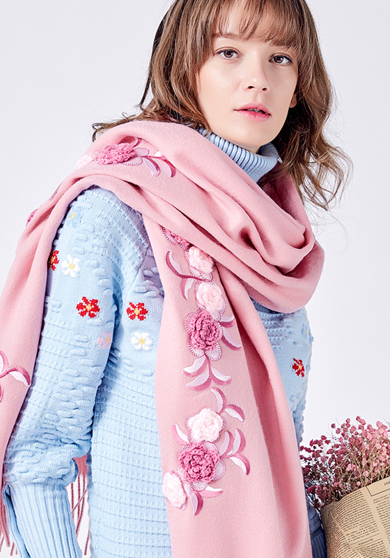 Embroidery Wool Scarf Embroidery Wool Scarf
