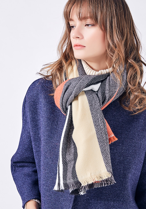 Foulard Femme Stripe Scarf Foulard Femme Stripe Scarf