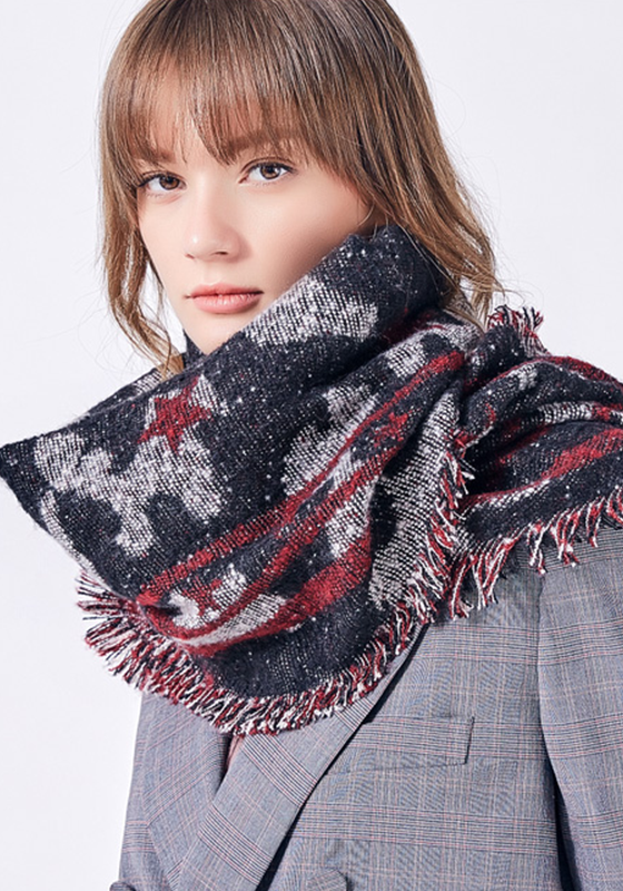 Echarpe Soft Luxury Scarf Echarpe Soft Luxury Scarf