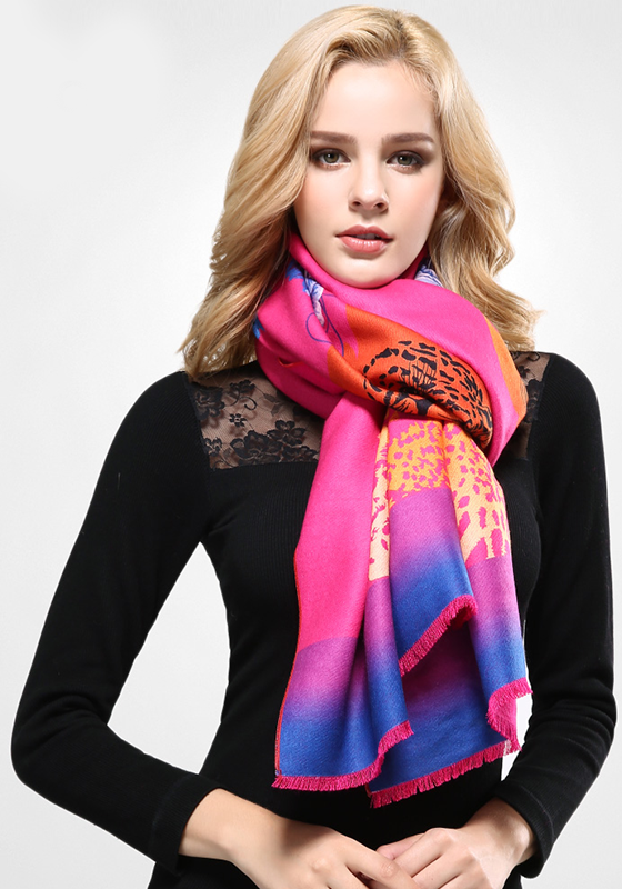 Luxury Print Wool Cashmere Scarf Luxury Print Wool Cashmere Scarf