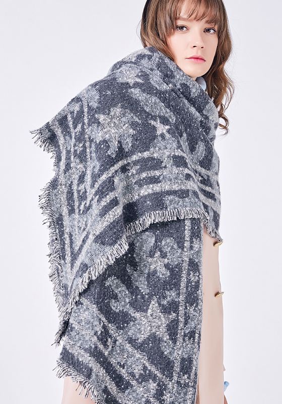 Echarpe Soft Luxury Scarf Echarpe Soft Luxury Scarf