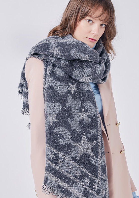 Echarpe Soft Luxury Scarf Echarpe Soft Luxury Scarf