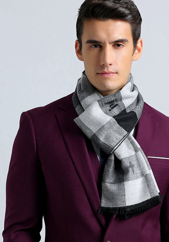 Classic Style Plaid Scarf Classic Style Plaid Scarf